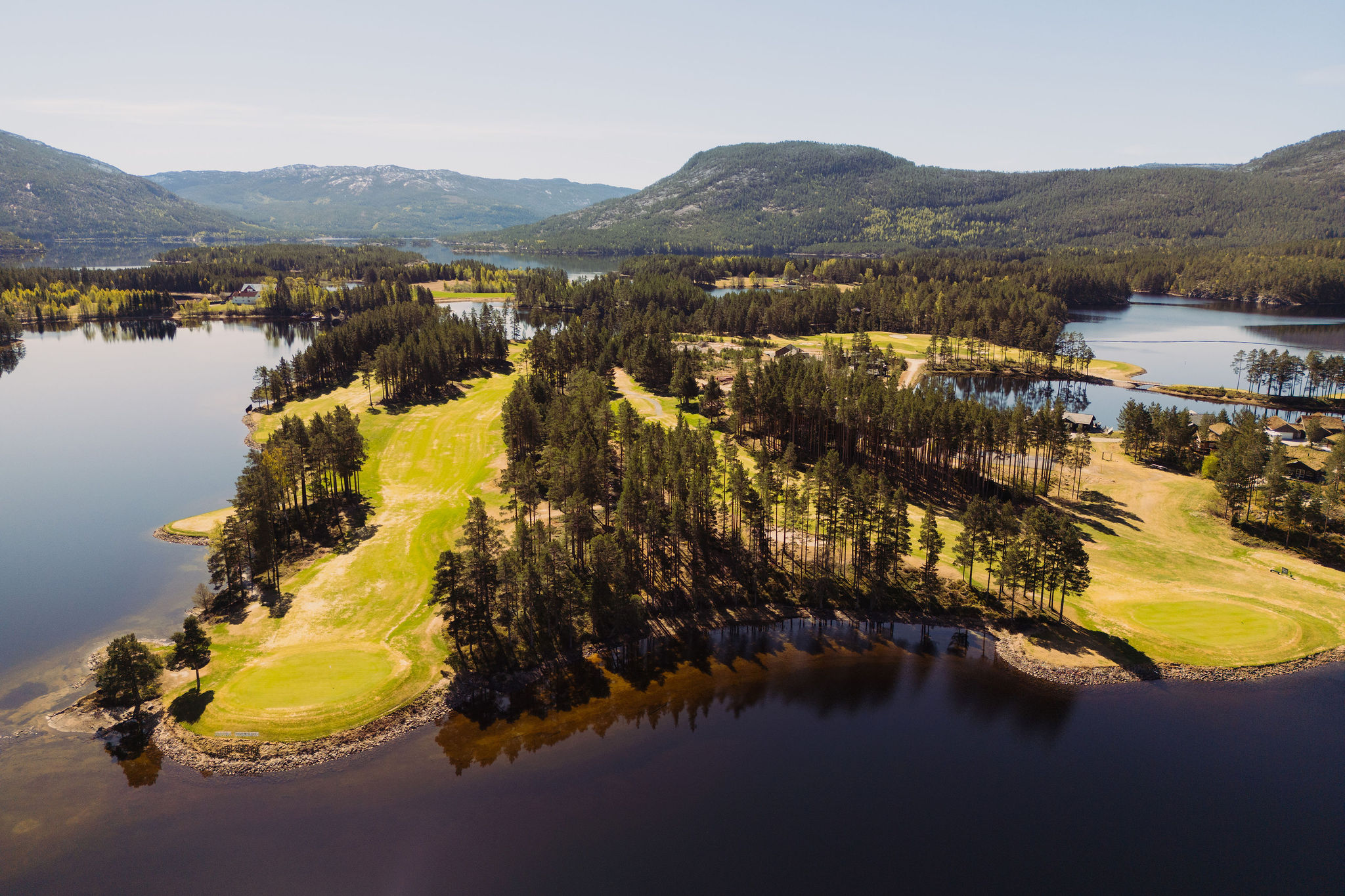 Vrådal — bergen en meer